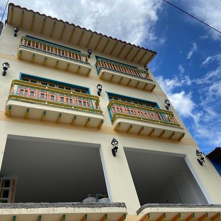 Ferienwohnung Balcones De La Pradera By Hope Guatapé Exterior foto